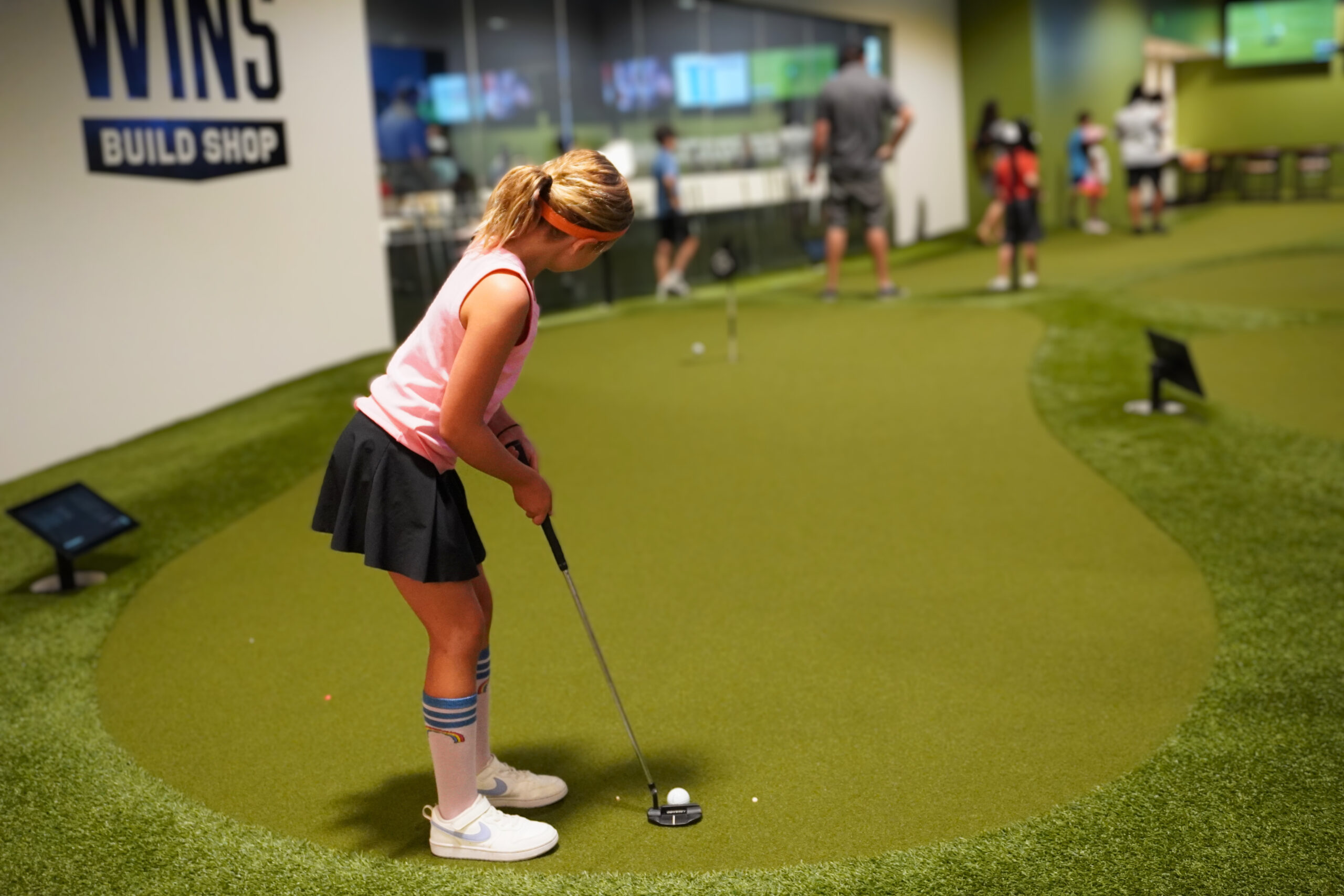 junior putting tournament, junior putting tour, putting world, putting, indoor putting course, 18-hole indoor putting course