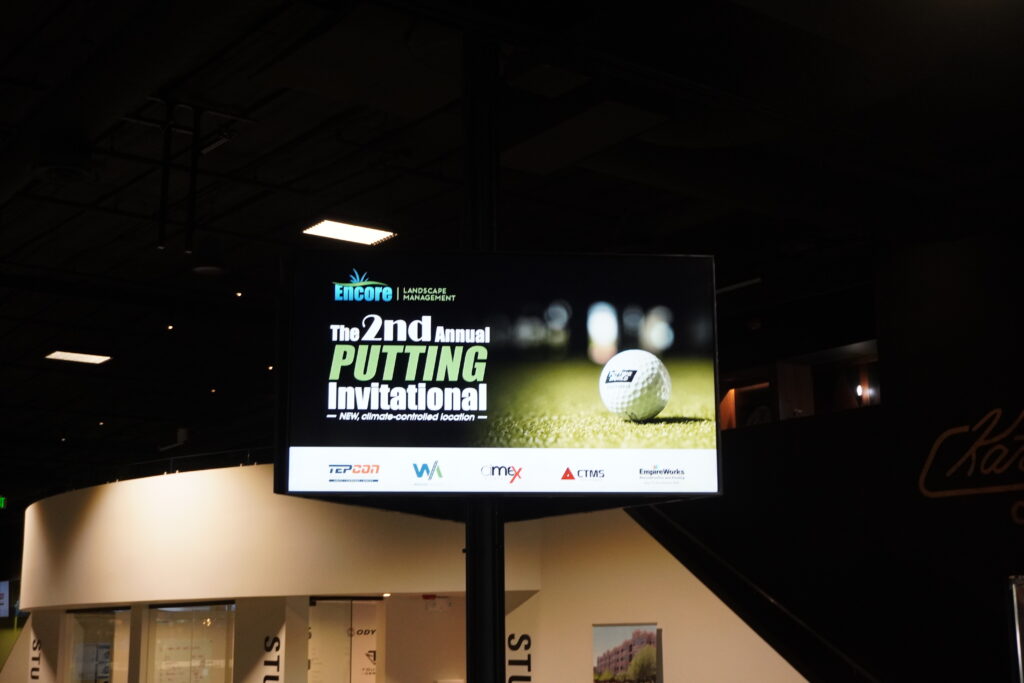 branding and sponsor opportunities at putting world, brand exposure